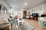 701 Dallas Dr - Photo 12
