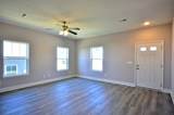 205 Bainbridge Dr - Photo 3