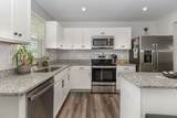 2935 Winterberry Dr - Photo 7