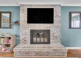 1031 Hillshire Dr - Photo 21