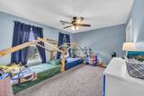 1031 Hillshire Dr - Photo 22