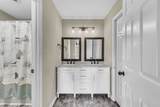 1031 Hillshire Dr - Photo 30