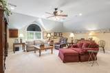 2208 Chadwick Ct - Photo 32