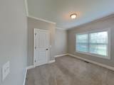 210 Niagra Ln - Photo 11