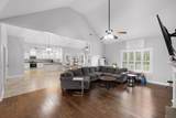 7608 Maplehurst Drive - Photo 8