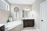 1364 Greenstone Ln - Photo 18