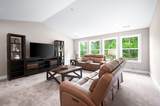 1364 Greenstone Ln - Photo 29
