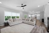 681 Eva Agnes Ave - Photo 6