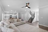 681 Eva Agnes Ave - Photo 7