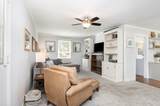1028 Ridgecrest Dr - Photo 11