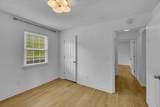 749 Fox Ridge Dr - Photo 19