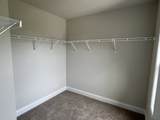 1064 Black Oak Cir - Photo 31