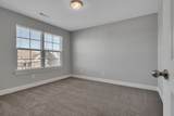 1637 Southhampton Way - Photo 36