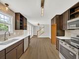 1024 Glenhurst Way - Photo 13
