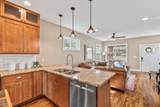 916A Thomas Ave - Photo 13
