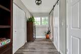 921 E Circle Drive - Photo 13