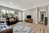 921 E Circle Drive - Photo 4