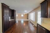 1017 Primrose Dr - Photo 6