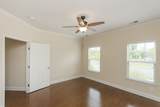 300 Thesing Ct - Photo 17
