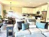426 Tapestry Pl - Photo 3