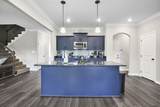 654 Wespanee Way - Photo 9