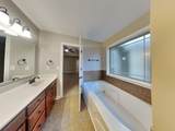 2941 Brewster Dr - Photo 8