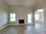 1069 Silo Dr - Photo 3