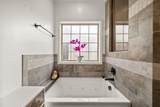 898 Isaac Dr - Photo 20
