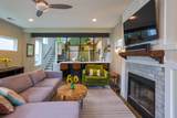1042 Zophi St - Photo 11