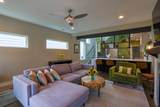 1042 Zophi St - Photo 12