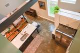 1042 Zophi St - Photo 36