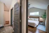 1042 Zophi St - Photo 39