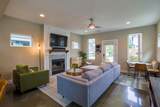 1042 Zophi St - Photo 6