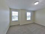 1033 Middleton Ln - Photo 13