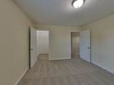 1033 Middleton Ln - Photo 16