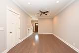 1019 N Maple St - Photo 17