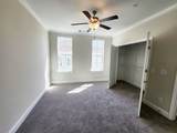 832 Goswell Dr - Photo 17