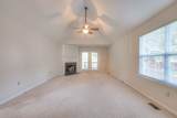 1003 Meandering Way - Photo 4