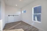 1573 Boxwood Dr - Photo 16