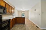215 Primrose Ln - Photo 17