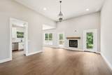 215 Beckam Way - Photo 8