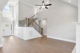 512 Greenfield Ln - Photo 4
