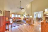 2231 Winder Cir - Photo 3