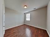 832 Foxdale Dr - Photo 11