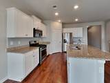 832 Foxdale Dr - Photo 7