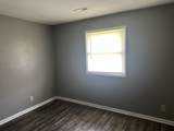 410 Manor Dr - Photo 4