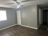 410 Manor Dr - Photo 5