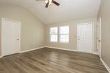 208 Riverwood Dr - Photo 2