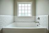 727 Valencia Drive - Photo 14