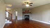 2341 Danbury Dr - Photo 3